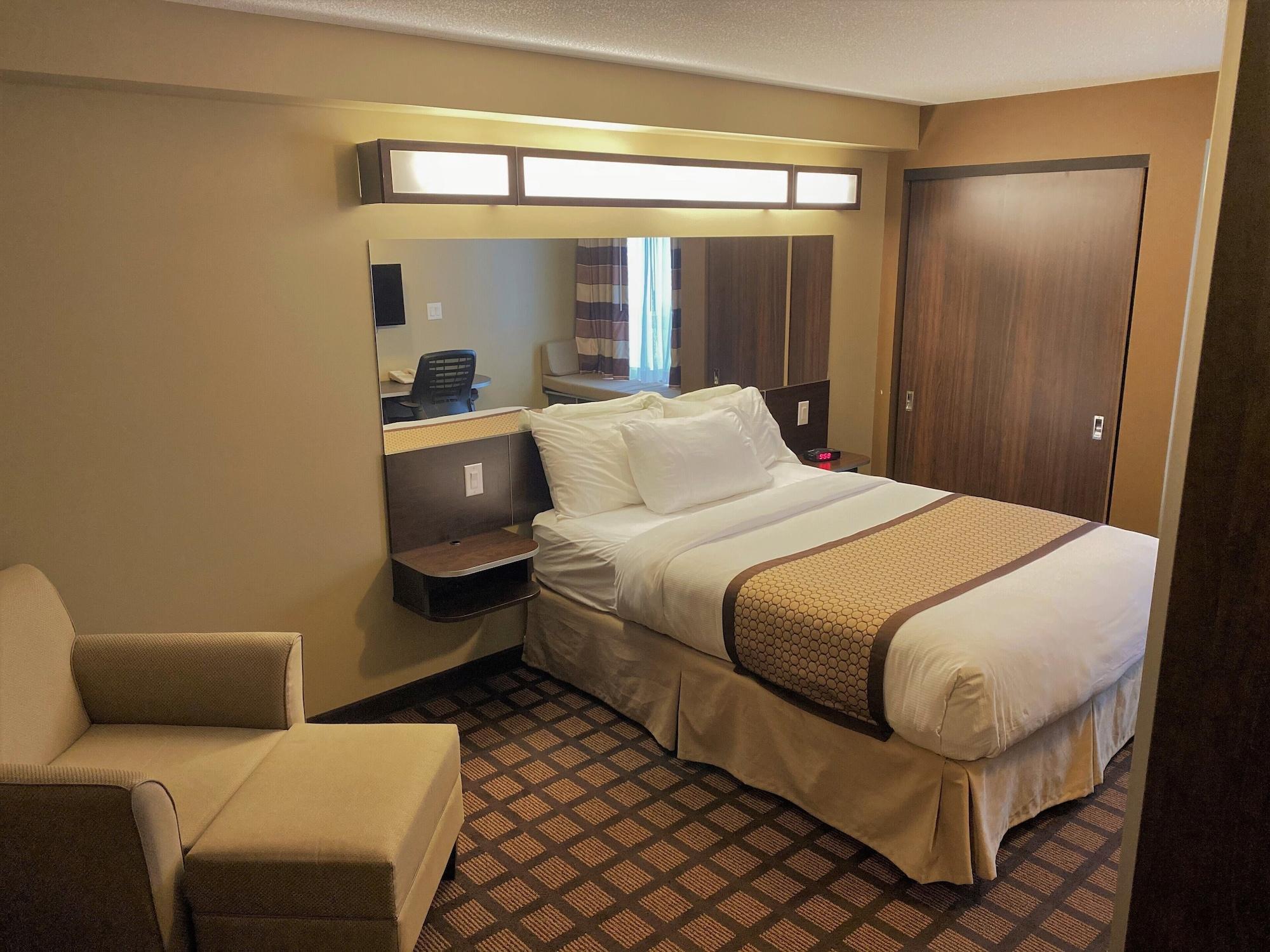 Microtel Inn & Suites By Wyndham - Timmins Esterno foto