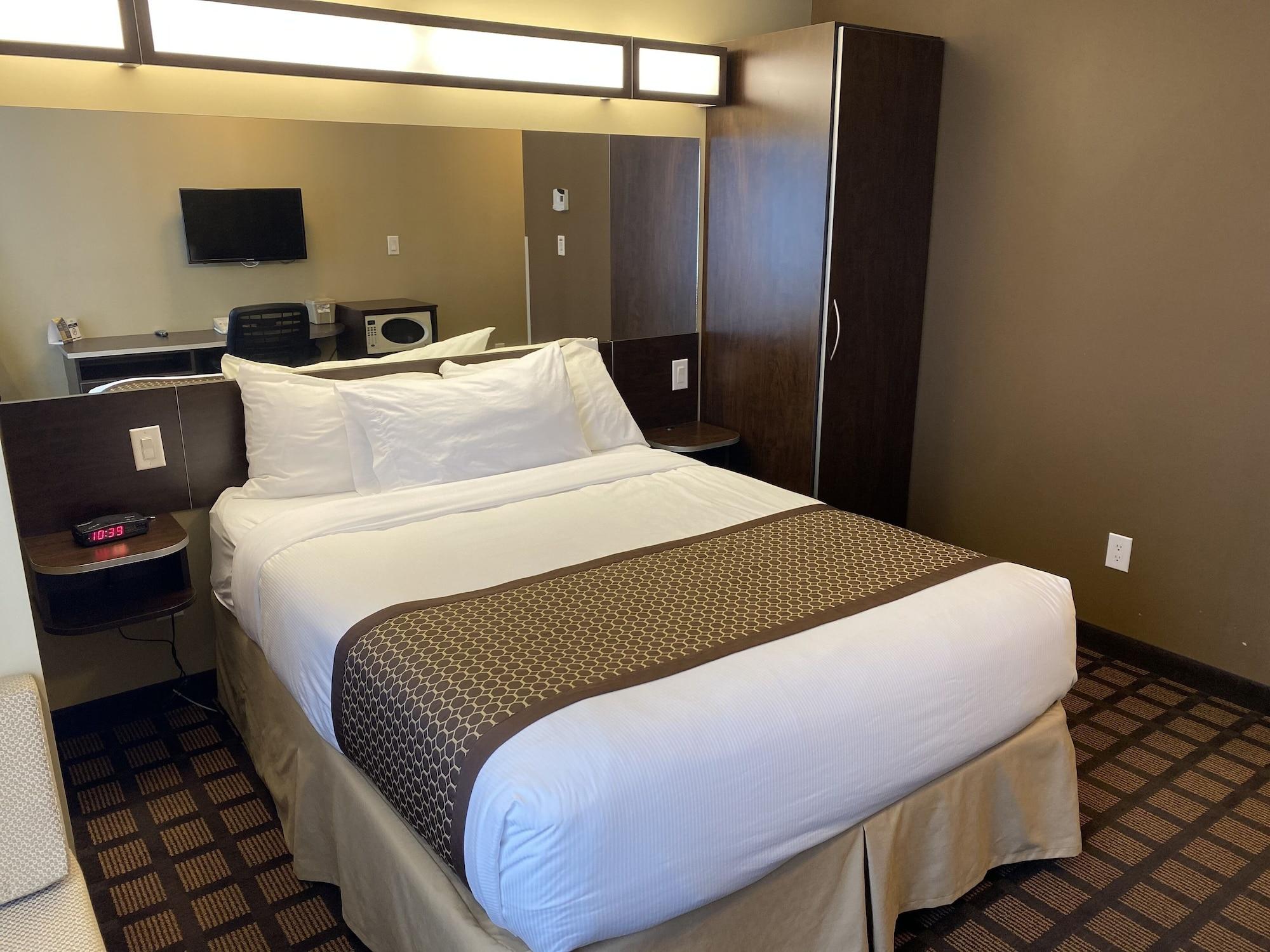 Microtel Inn & Suites By Wyndham - Timmins Esterno foto