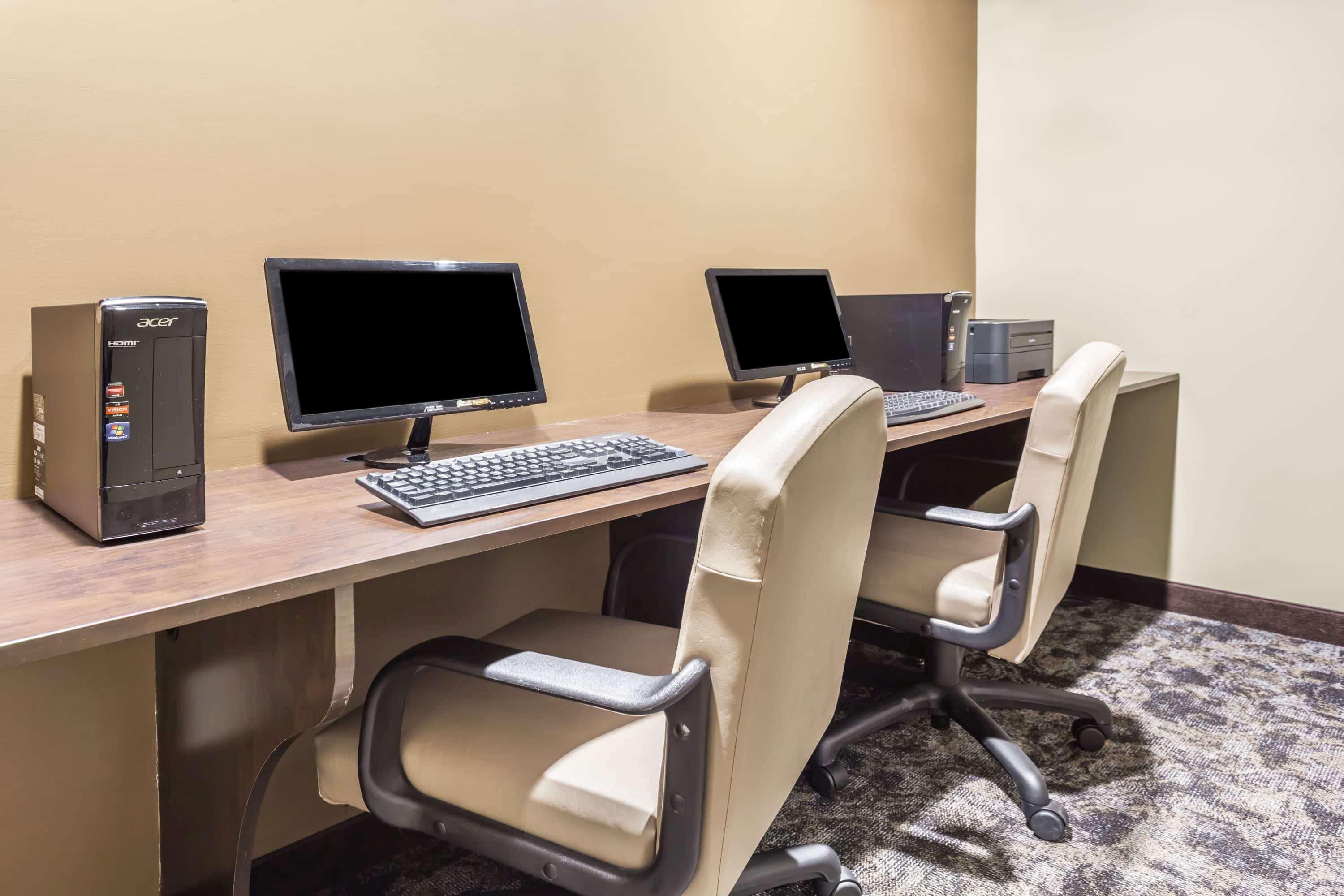 Microtel Inn & Suites By Wyndham - Timmins Esterno foto