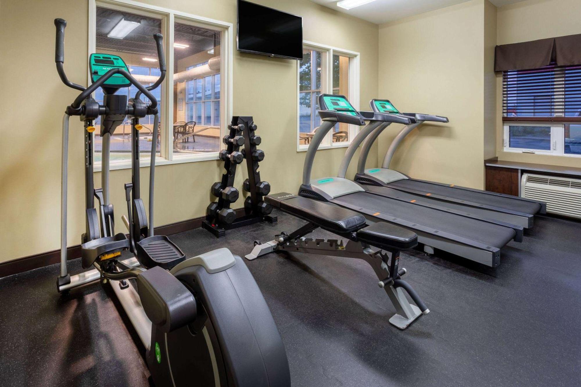 Microtel Inn & Suites By Wyndham - Timmins Esterno foto
