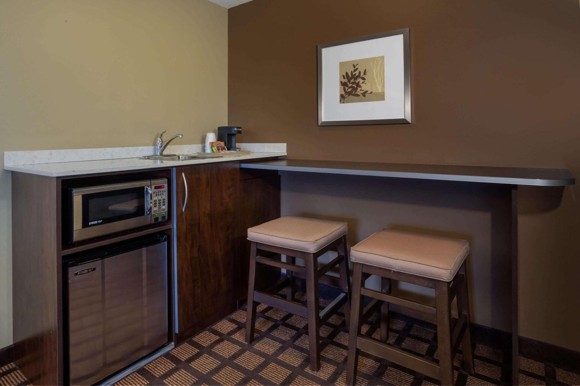 Microtel Inn & Suites By Wyndham - Timmins Esterno foto